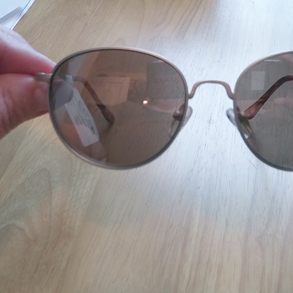 Joe's Jeans Pearl Sunglasses NWT🌸 - Picture 5 of 5